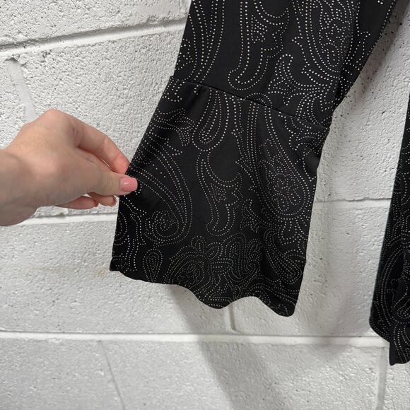 Susan Graver Tunic Womens XL Liquid Knit Metallic Stud Bell Sleeve Top Office - Picture 3 of 13